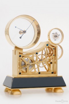 22_tu_mysterieuse_tourbillon_skelett_schraeg